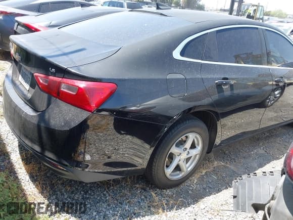 ✅ 2016 Chevrolet Malibu LS • VIN: 1G1ZB5STXGF358311 • Лот: 42429894. Опубликован ранее на IAAI с пробегом 76 783 миль. Бесплатный доступ к архиву аукционных продаж из США и подробный отчёт об истории автомобиля на DreamBid. Изображение 4.