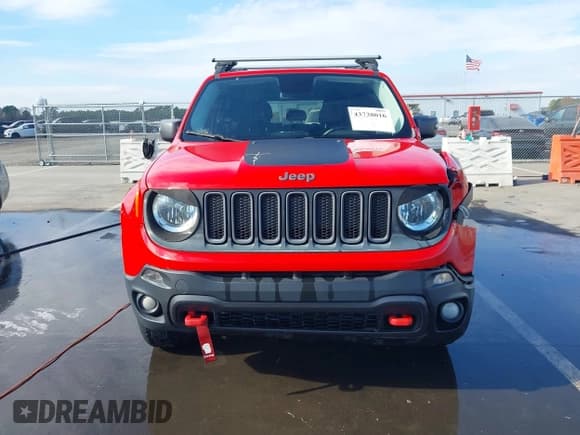 ✅ 2017 Jeep Renegade Trailhawk • VIN: ZACCJBCB3HPF28513 • Lot: 43738016. Wystawiony na IAAI z przebiegiem 120 328 mil. Bezpłatny archiwum sprzedaży aukcyjnych z USA i szczegółowy raport historii pojazdu na DreamBid. Zdjęcie 12.