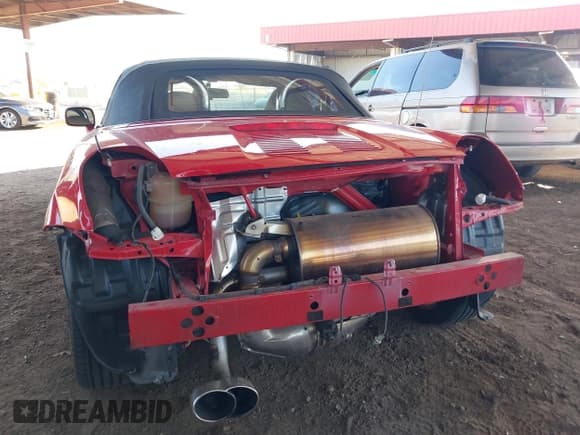 ✅ 2001 Toyota MR2 • VIN: JTDFR320510023600 • Lot: 42598797. Listed on IAAI with 64,036 mi. Free auction sales archive from the USA and detailed vehicle history report at DreamBid. Image 6.