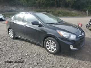 2013 Hyundai Accent GLS with VIN KMHCU4AE8DU293028, listed as a Copart auction lot 84708175 with 159,146 mi miles and Clean title. Bid and sale history available at DreamBid. Image 4.