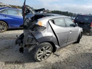 ✅ 2015 Hyundai Veloster • VIN: KMHTC6AD9FU225491 • Lot: 79731974. Wystawiony na Copart z przebiegiem Nie podano. Bezpłatny archiwum sprzedaży aukcyjnych z USA i szczegółowy raport historii pojazdu na DreamBid. Zdjęcie 3.