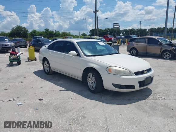 2007 Chevrolet Impala LT с VIN 2G1WC58R579106759, выставлен на аукционе IAAI как лот 43002978 с пробегом 186 350 миль миль и . История ставок и продаж доступна на DreamBid. Изображение 1.