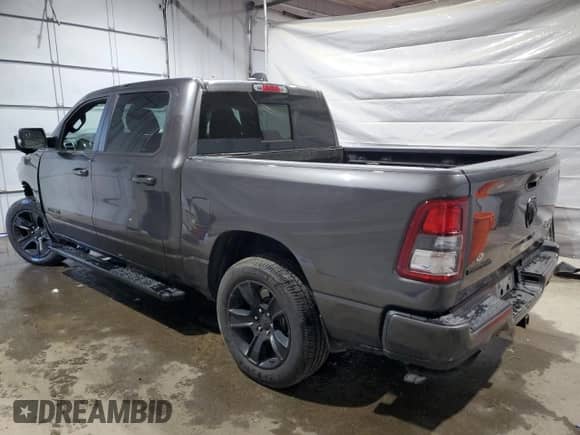 2020 Ram 1500 Lone Star z VIN 1C6SRFFT0LN183191, wystawiony jako Copart lot #70252965 z przebiegiem 100 068 mil mil oraz Szkoda całkowita • Salvage title. Historia ofert i sprzedaży dostępna na DreamBid. Obrazek 2.