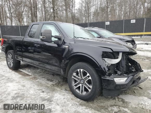 ✅ 2021 Ford F-150 XL • VIN: 1FTEX1CP5MKE16099 • Lot: 88983155. Wystawiony na Copart z przebiegiem Nie podano. Bezpłatny archiwum sprzedaży aukcyjnych z USA i szczegółowy raport historii pojazdu na DreamBid. Zdjęcie 4.