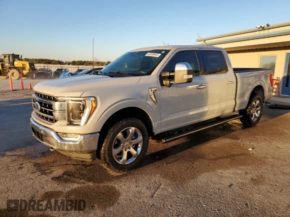✅ 2023 Ford F-150 Lariat • VIN: 1FTFW1E84PFB38452 • Лот: 42569645. Опубликован ранее на Copart с пробегом 35 679 миль. Бесплатный доступ к архиву аукционных продаж из США и подробный отчёт об истории автомобиля на DreamBid. Изображение 1.