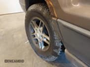 ✅ 2002 Jeep Grand Cherokee Laredo • VIN: 1J4GW48S82C110008 • Lot: 43538286. Listed on IAAI with 262,351 mi. Free auction sales archive from the USA and detailed vehicle history report at DreamBid. Image 6.