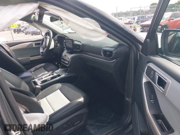 ✅ 2022 Ford Explorer XLT • VIN: 1FMSK7DH2NGC46747 • Lot: 42379774. Listed on IAAI with 34,626 mi. Free auction sales archive from the USA and detailed vehicle history report at DreamBid. Image 5.