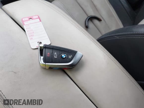 ✅ 2016 BMW X6 xDrive50i • VIN: 5UXKU6C55G0R34087 • Лот: 42866264. Опубликован ранее на IAAI с пробегом 90 912 миль. Бесплатный доступ к архиву аукционных продаж из США и подробный отчёт об истории автомобиля на DreamBid. Изображение 11.