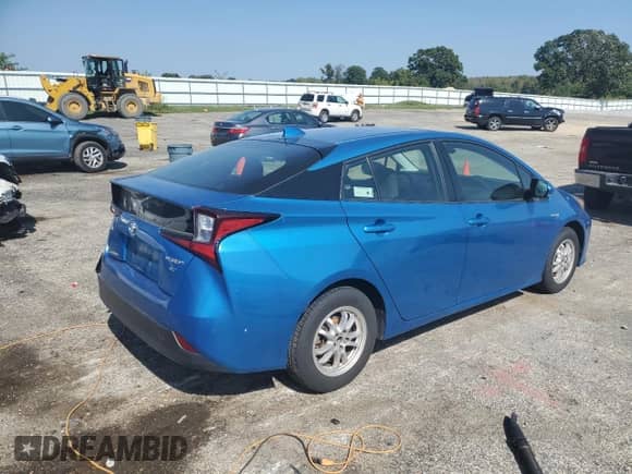 2021 Toyota Prius L Eco with VIN JTDKAMFU8M3140891, listed as a Copart auction lot 80926285 with 91,047 mi miles and Salvage title. Bid and sale history available at DreamBid. Image 3.