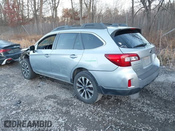 ✅ 2016 Subaru Outback Limited • VIN: 4S4BSENC6G3357030 • Lot: 43768722. Wystawiony na IAAI z przebiegiem 166 875 mil. Bezpłatny archiwum sprzedaży aukcyjnych z USA i szczegółowy raport historii pojazdu na DreamBid. Zdjęcie 3.