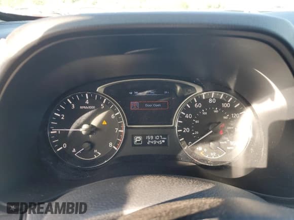 ✅ 2013 Nissan Pathfinder Platinum • VIN: 5N1AR2MM3DC664232 • Лот: 90320195. Опубликован ранее на Copart с пробегом 159 107 миль. Бесплатный доступ к архиву аукционных продаж из США и подробный отчёт об истории автомобиля на DreamBid. Изображение 9.