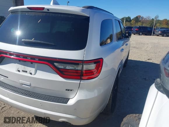 ✅ 2017 Dodge Durango GT • VIN: 1C4RDHDGXHC606112 • Lot: 43477519. Wystawiony na IAAI z przebiegiem 81 098 mil. Bezpłatny archiwum sprzedaży aukcyjnych z USA i szczegółowy raport historii pojazdu na DreamBid. Zdjęcie 4.