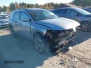 ✅ 2022 Hyundai Tucson SEL • VIN: 5NMJCCAE3NH137769 • Lot: 43424012. Listed on IAAI with 15,832 mi. Free auction sales archive from the USA and detailed vehicle history report at DreamBid. Image 1.