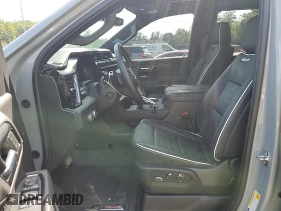 ✅ 2024 GMC Sierra 1500 AT4X • VIN: 3GTUUFE80RG144499 • Лот: 68990784. Опубликован ранее на Copart с пробегом 16 197 миль. Бесплатный доступ к архиву аукционных продаж из США и подробный отчёт об истории автомобиля на DreamBid. Изображение 7.