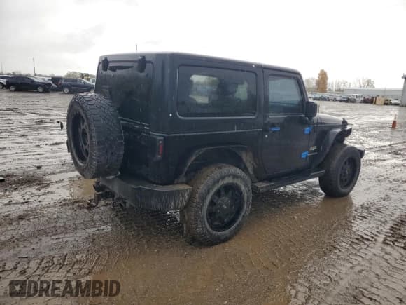 ✅ 2007 Jeep Wrangler Sahara • VIN: 1J4FA54137L224275 • Lot: 89448275. Listed on Copart with 182,692 mi. Free auction sales archive from the USA and detailed vehicle history report at DreamBid. Image 3.