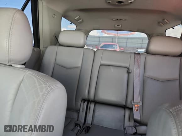 ✅ 2006 Cadillac SRX • VIN: 1GYEE637560127011 • Lot: 70621545. Wystawiony na Copart z przebiegiem 193 735 mil. Bezpłatny archiwum sprzedaży aukcyjnych z USA i szczegółowy raport historii pojazdu na DreamBid. Zdjęcie 10.