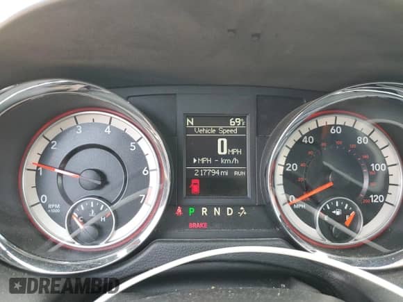 2016 Dodge Grand Caravan R/T z VIN 2C4RDGEG0GR318663, wystawiony jako Copart lot #73024254 z przebiegiem 217 794 mil mil oraz Szkoda całkowita • Salvage title. Historia ofert i sprzedaży dostępna na DreamBid. Obrazek 9.