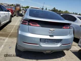 2013 Chevrolet Volt z VIN 1G1RH6E46DU149454, wystawiony jako Copart lot #56131964 z przebiegiem 95 688 mil mil oraz Szkoda całkowita • Salvage title. Historia ofert i sprzedaży dostępna na DreamBid. Obrazek 6.