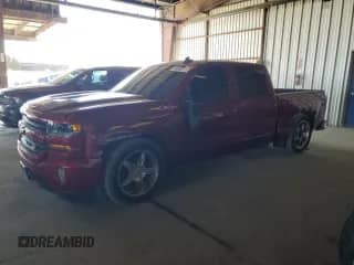 2018 Chevrolet Silverado 1500 LT z VIN 3GCPCREC2JG492363, wystawiony jako Copart lot #66862075 z przebiegiem 65 852 mil mil oraz Szkoda całkowita • Salvage title. Historia ofert i sprzedaży dostępna na DreamBid. Obrazek 1.