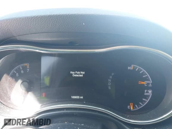 ✅ 2015 Jeep Grand Cherokee Limited • VIN: 1C4RJFBG4FC179362 • Lot: 43630695. Listed on IAAI with 169,655 mi. Free auction sales archive from the USA and detailed vehicle history report at DreamBid. Image 7.