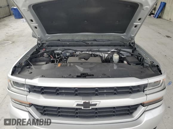 ✅ 2017 Chevrolet Silverado 1500 Custom • VIN: 1GCRCPEH3HZ267419 • Lot: 83856444. Wystawiony na Copart z przebiegiem 78 952 mil. Bezpłatny archiwum sprzedaży aukcyjnych z USA i szczegółowy raport historii pojazdu na DreamBid. Zdjęcie 11.