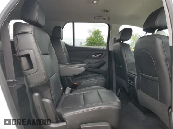 ✅ 2019 Chevrolet Traverse LT • VIN: 1GNEVHKW7KJ298798 • Lot: 66688774. Wystawiony na Copart z przebiegiem 75 670 mil. Bezpłatny archiwum sprzedaży aukcyjnych z USA i szczegółowy raport historii pojazdu na DreamBid. Zdjęcie 12.