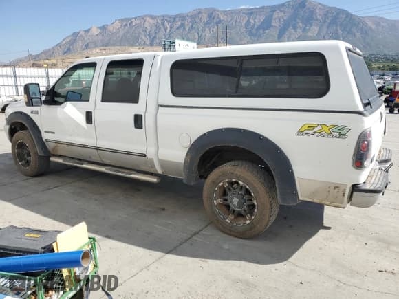 ✅ 1999 Ford F-350 XL • VIN: 1FTSW31F2XEE68448 • Lot: 80073635. Listed on Copart with 330,887 mi. Free auction sales archive from the USA and detailed vehicle history report at DreamBid. Image 2.