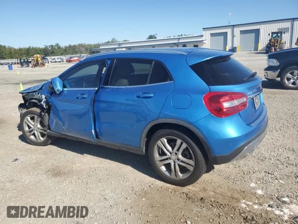 ✅ 2015 Mercedes-Benz GLA 250 • VIN: WDCTG4EB8FJ184112 • Lot: 85011565. Listed on Copart with 120,527 mi. Free auction sales archive from the USA and detailed vehicle history report at DreamBid. Image 2.