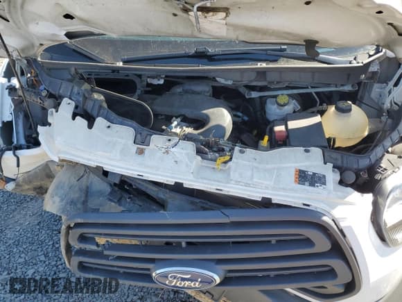 ✅ 2018 Ford Transit • VIN: 1FTBW3XMXJKB40404 • Lot: 50774585. Wystawiony na Copart z przebiegiem Nie podano. Bezpłatny archiwum sprzedaży aukcyjnych z USA i szczegółowy raport historii pojazdu na DreamBid. Zdjęcie 12.