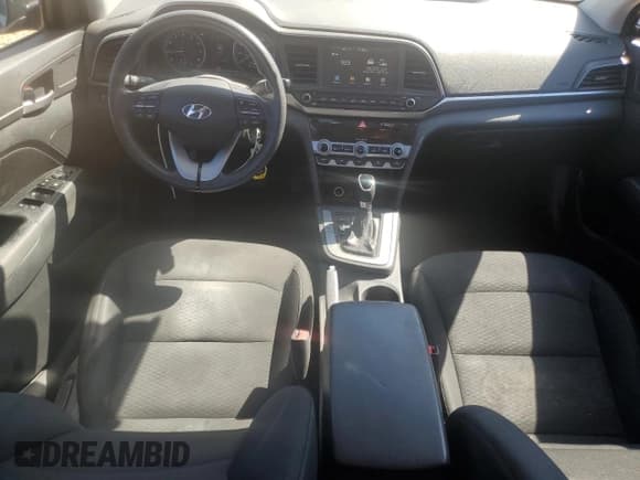 ✅ 2020 Hyundai Elantra SEL • VIN: 5NPD84LF7LH582655 • Lot: 82255655. Listed on Copart with 87,013 mi. Free auction sales archive from the USA and detailed vehicle history report at DreamBid. Image 8.