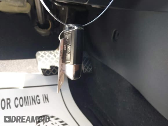 ✅ 2022 Volkswagen Atlas SE • VIN: 1V2JR2CAXNC533276 • Lot: 43341015. Listed on IAAI with 56,214 mi. Free auction sales archive from the USA and detailed vehicle history report at DreamBid. Image 11.