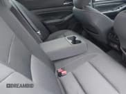 ✅ 2019 Nissan Altima SV • VIN: 1N4BL4DV9KC207345 • Лот: 43301576. Опубликован ранее на IAAI с пробегом 80 032 миль. Бесплатный доступ к архиву аукционных продаж из США и подробный отчёт об истории автомобиля на DreamBid. Изображение 8.