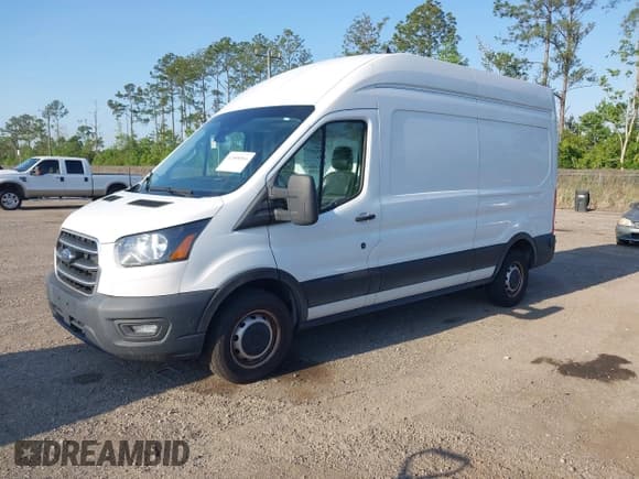 ✅ 2020 Ford Transit Cargo • VIN: 1FTBR1X88LKB42413 • Lot: 42008866. Wystawiony na IAAI z przebiegiem 77 665 mil. Bezpłatny archiwum sprzedaży aukcyjnych z USA i szczegółowy raport historii pojazdu na DreamBid. Zdjęcie 17.