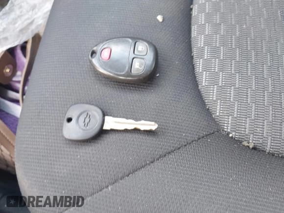 ✅ 2010 Chevrolet HHR 1LT • VIN: 3GNBABDB5AS570526 • Lot: 41678647. Listed on IAAI with 157,565 mi. Free auction sales archive from the USA and detailed vehicle history report at DreamBid. Image 11.