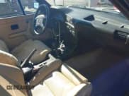 ✅ 1991 BMW 3 Series • VIN: WBABA7316MEJ11676 • Лот: 43488387. Опубликован ранее на IAAI с пробегом 260 838 миль. Бесплатный доступ к архиву аукционных продаж из США и подробный отчёт об истории автомобиля на DreamBid. Изображение 5.