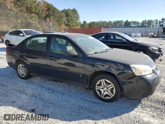 ✅ 2007 Chevrolet Malibu 1LS • VIN: 1G1ZS58F07F295981 • Lot: 82107404. Wystawiony na Copart z przebiegiem 180 162 mil mil. Skorzystaj z bezpłatnego archiwum sprzedaży aukcyjnych z USA i zobacz szczegółowy raport historii pojazdu na DreamBid. Zdjęcie 4.