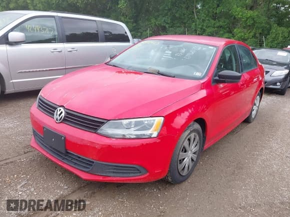 ✅ 2012 Volkswagen Jetta S • VIN: 3VW1K7AJ1CM364487 • Lot: 42442423. Listed on IAAI with 177,382 mi. Free auction sales archive from the USA and detailed vehicle history report at DreamBid. Image 2.