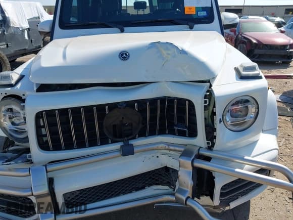 ✅ 2019 Mercedes-Benz G 63 AMG • VIN: WDCYC7HJ3KX325309 • Lot: 43366752. Listed on IAAI with Not provided. Free auction sales archive from the USA and detailed vehicle history report at DreamBid. Image 6.