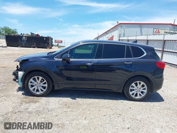 ✅ 2020 Buick Envision Preferred • VIN: LRBFXBSAXLD230048 • Lot: 42301486. Wystawiony na IAAI z przebiegiem 83 706 mil. Bezpłatny archiwum sprzedaży aukcyjnych z USA i szczegółowy raport historii pojazdu na DreamBid. Zdjęcie 15.