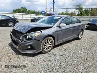 2018 Hyundai Sonata SE z VIN 5NPE24AF4JH714728, wystawiony jako Copart lot #64043885 z przebiegiem 118 219 mil mil oraz Szkoda całkowita • Salvage title. Historia ofert i sprzedaży dostępna na DreamBid. Obrazek 1.