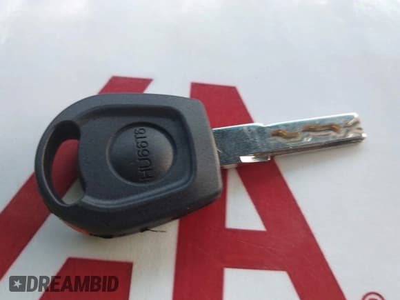 ✅ 2002 Volkswagen Passat GLX • VIN: WVWTH63B22P356725 • Lot: 43800655. Listed on IAAI with 176,477 mi. Free auction sales archive from the USA and detailed vehicle history report at DreamBid. Image 11.