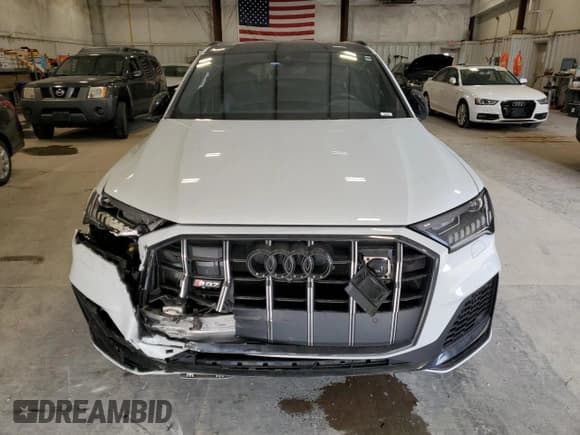 ✅ 2020 Audi SQ7 • VIN: WA1AWAF72LD012624 • Lot: 60683945. Listed on Copart with 53,488 mi. Free auction sales archive from the USA and detailed vehicle history report at DreamBid. Image 5.