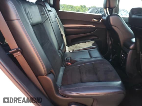 ✅ 2019 Dodge Durango GT • VIN: 1C4RDJDG4KC585577 • Lot: 58591615. Wystawiony na Copart z przebiegiem 83 162 mil. Bezpłatny archiwum sprzedaży aukcyjnych z USA i szczegółowy raport historii pojazdu na DreamBid. Zdjęcie 11.