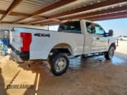 ✅ 2019 Ford F-250 XL • VIN: 1FT7X2B66KEE68327 • Лот: 70496895. Опубликован ранее на Copart с пробегом 161 074 миль. Бесплатный доступ к архиву аукционных продаж из США и подробный отчёт об истории автомобиля на DreamBid. Изображение 3.