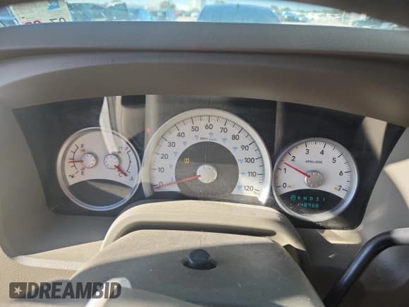 ✅ 2008 Dodge Dakota SLT • VIN: 1D7HW42N48S590906 • Лот: 87412455. Опубликован ранее на Copart с пробегом 148 988 миль. Бесплатный доступ к архиву аукционных продаж из США и подробный отчёт об истории автомобиля на DreamBid. Изображение 9.