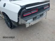 ✅ 2022 Dodge Challenger GT • VIN: 2C3CDZKG6NH132624 • Lot: 43040030. Wystawiony na IAAI z przebiegiem 78 753 mil. Bezpłatny archiwum sprzedaży aukcyjnych z USA i szczegółowy raport historii pojazdu na DreamBid. Zdjęcie 18.