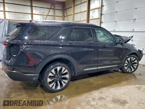 ✅ 2025 Ford Explorer Platinum • VIN: 1FMUK8HH4SGB80965 • Lot: 94333375. Wystawiony na Copart z przebiegiem 21 003 mil. Bezpłatny archiwum sprzedaży aukcyjnych z USA i szczegółowy raport historii pojazdu na DreamBid. Zdjęcie 3.
