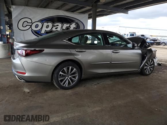 ✅ 2021 Lexus ES 350 • VIN: 58ACZ1B15MU103190 • Lot: 93403105. Wystawiony na Copart z przebiegiem 58 960 mil. Bezpłatny archiwum sprzedaży aukcyjnych z USA i szczegółowy raport historii pojazdu na DreamBid. Zdjęcie 3.