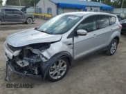 ✅ 2013 Ford Escape SEL • VIN: 1FMCU9HX1DUB15143 • Лот: 56237095. Опубликован ранее на Copart с пробегом 127 017 миль. Бесплатный доступ к архиву аукционных продаж из США и подробный отчёт об истории автомобиля на DreamBid. Изображение 1.