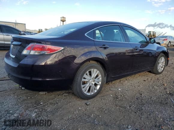 ✅ 2010 Mazda 6 i Touring • VIN: 1YVHZ8CH5A5M30050 • Lot: 90848345. Wystawiony na Copart z przebiegiem 120 973 mil. Bezpłatny archiwum sprzedaży aukcyjnych z USA i szczegółowy raport historii pojazdu na DreamBid. Zdjęcie 3.